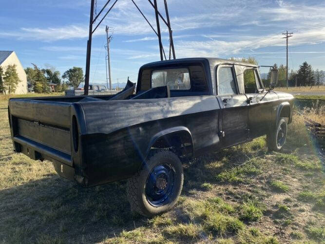 1967 Dodge Crew Cab