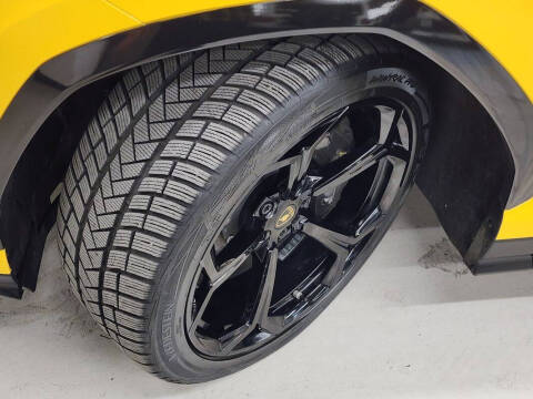 2019 Lamborghini Urus