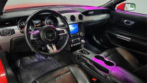 2022 Ford Mustang EcoBoost Premium