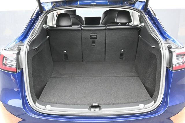 2025 Tesla Model Y Long Range