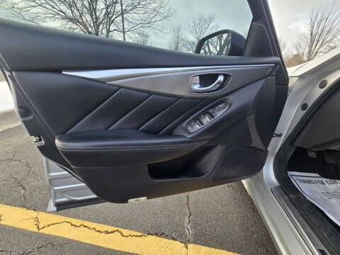 2014 Infiniti Q50 Premium