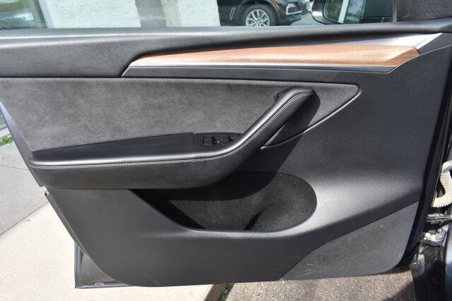 2022 Tesla Model Y Long Range