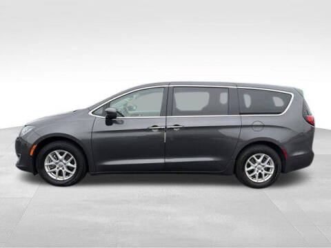 2020 Chrysler Pacifica Touring