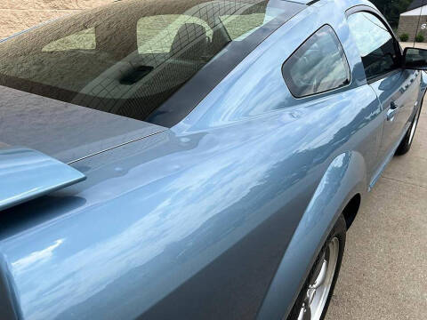 2005 Ford Mustang