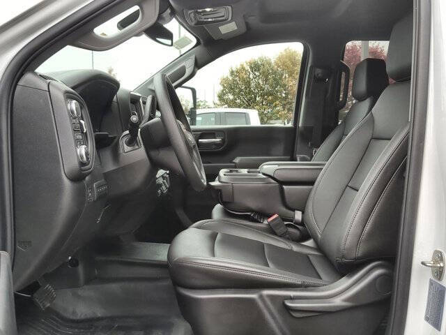 2025 GMC Sierra 3500HD CC Pro