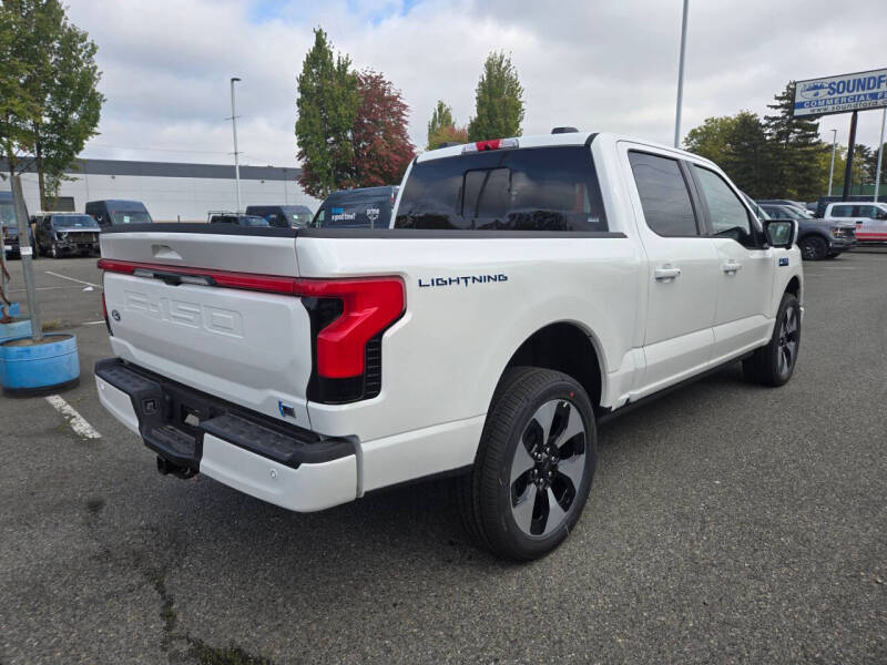 2025 Ford F-150 Lightning Platinum