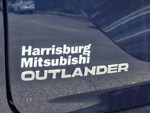 2025 Mitsubishi Outlander PHEV SE