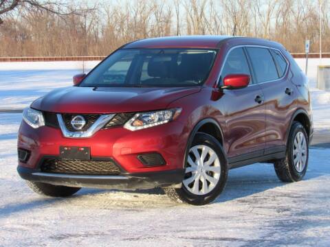 2016 Nissan Rogue for sale at Highland Luxury in Highland IN
