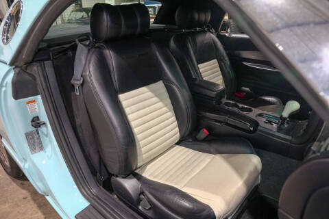 2003 Ford Thunderbird Deluxe