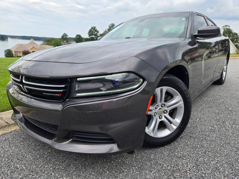 2016 Dodge Charger SE