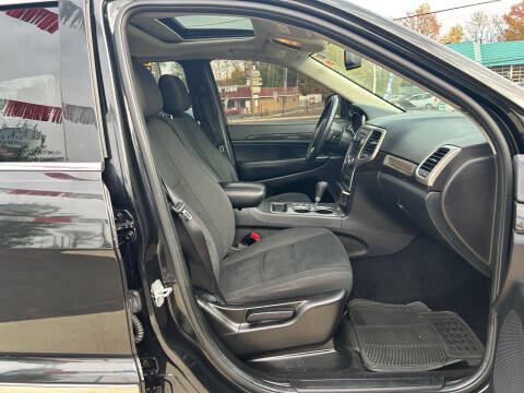 2013 Jeep Grand Cherokee Laredo