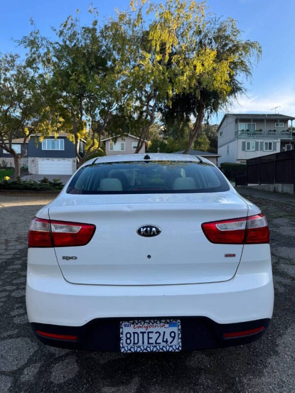 2013 Kia Rio LX