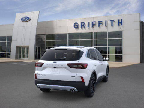 2026 Ford Escape Hybrid Platinum