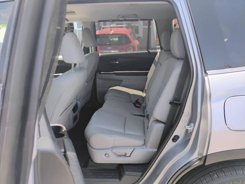 2022 Honda Pilot SE