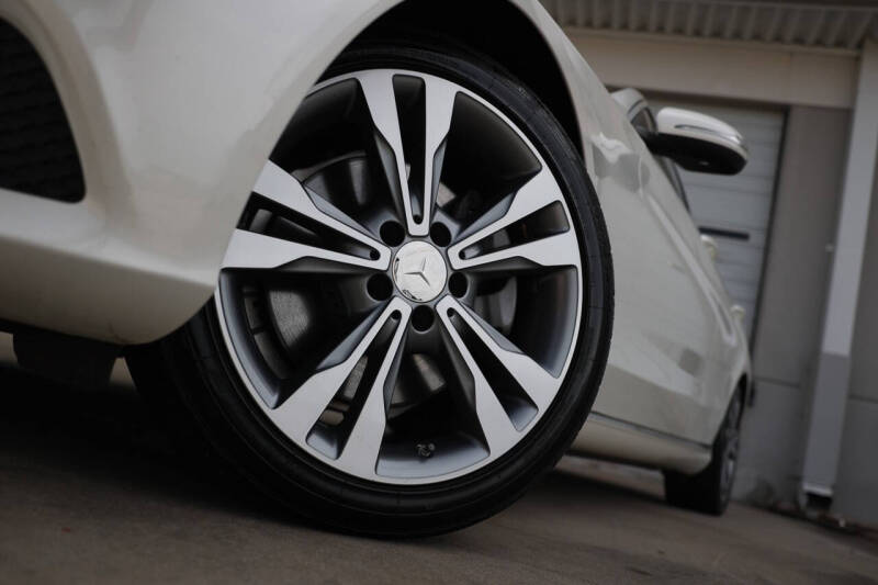 2015 Mercedes-Benz C-Class C 300