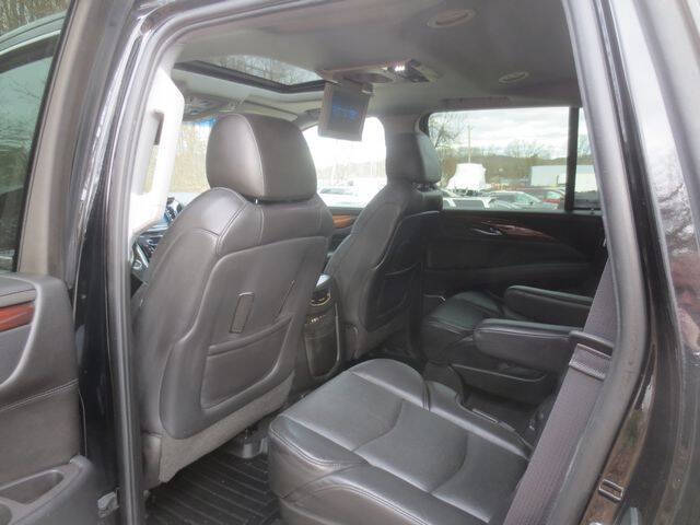 2015 Cadillac Escalade Luxury