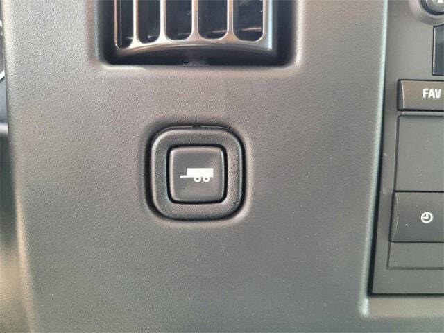 2025 Chevrolet Express 2500