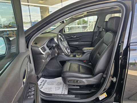 2023 GMC Acadia SLT
