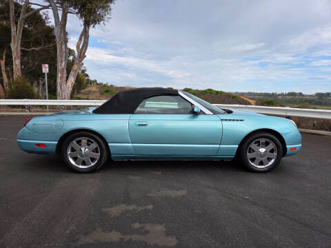 2002 Ford Thunderbird Deluxe