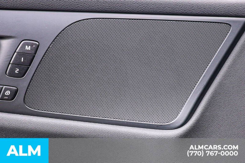 2024 Volvo S60 B5 Core Dark Theme