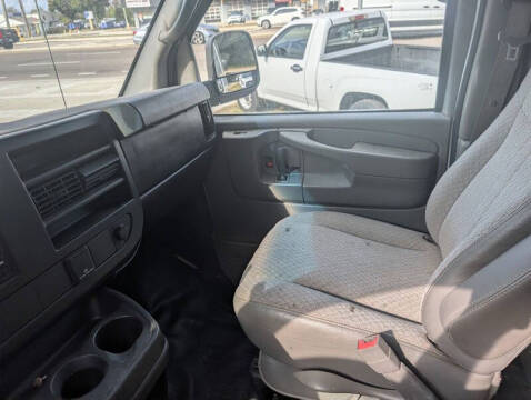 2015 Chevrolet Express 2500