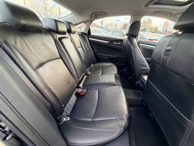 2017 Honda Civic Touring