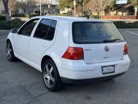 2004 Volkswagen Golf GL