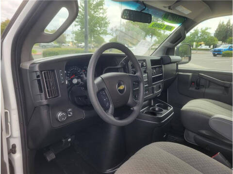 2021 Chevrolet Express 2500