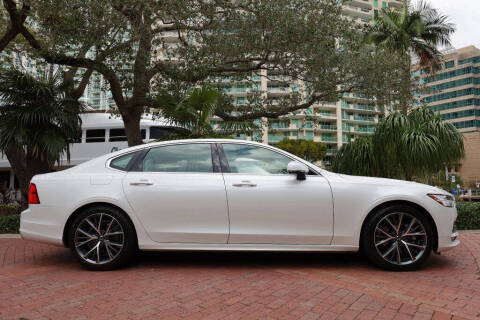 2019 Volvo S90 T5 Momentum