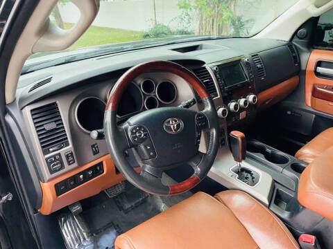 2011 Toyota Sequoia Platinum