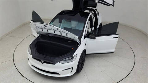 2022 Tesla Model X Plaid