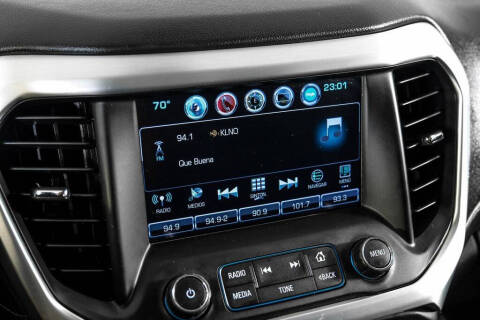 2017 GMC Acadia SLT-1