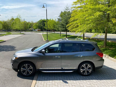 2020 Nissan Pathfinder Platinum