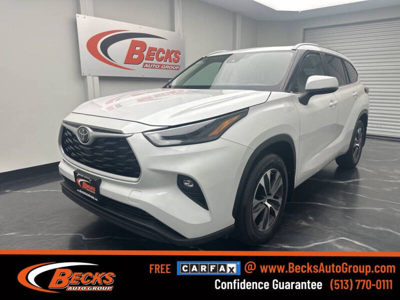 2023 Toyota Highlander XLE's photo