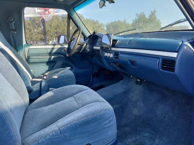 1995 Ford Bronco XLT