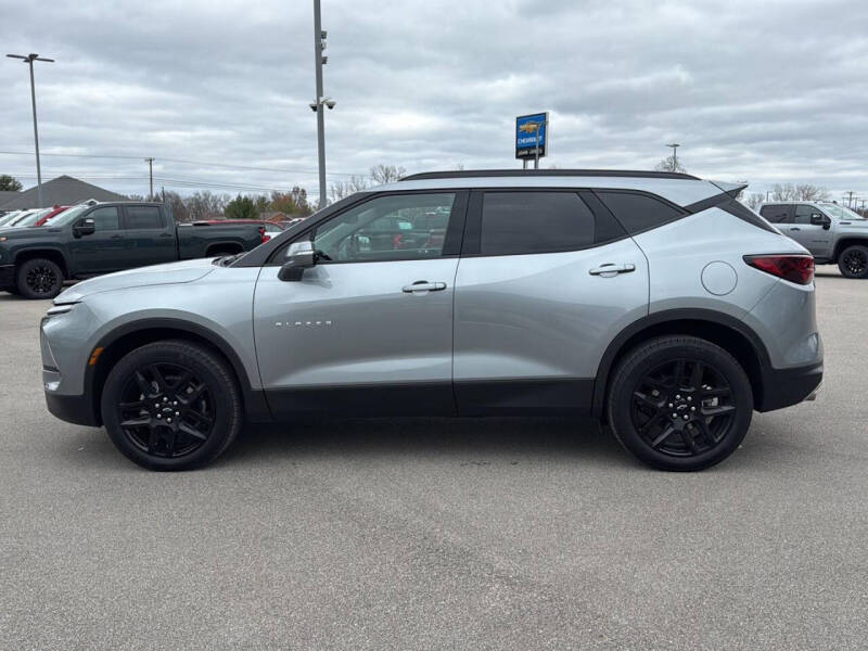 2025 Chevrolet Blazer LT