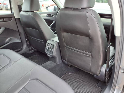 2022 Volkswagen Passat SE