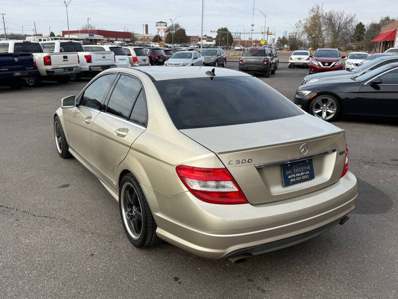 2010 Mercedes-Benz C-Class C 300 Luxury
