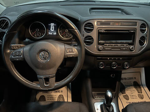 2014 Volkswagen Tiguan SE
