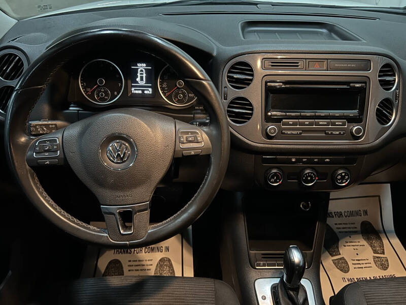 2014 Volkswagen Tiguan SE