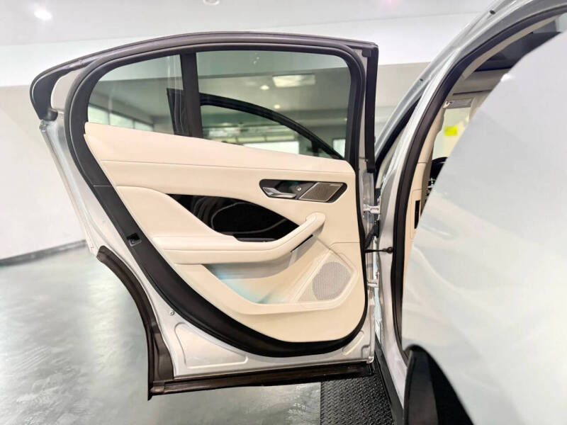 2020 Jaguar I-PACE EV400 S