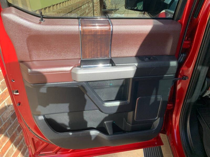 2017 Ford F-150 Platinum