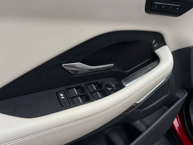 2019 Jaguar E-PACE P250 SE