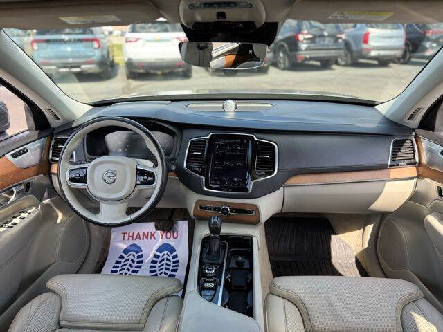 2016 Volvo XC90 T6 Inscription