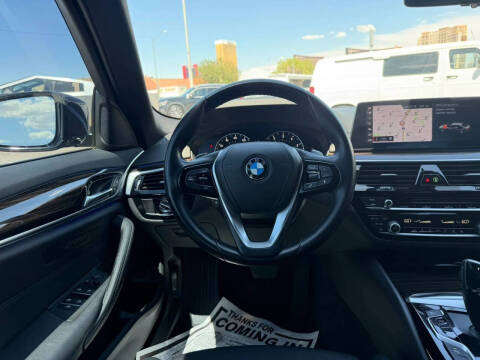 2019 BMW 5 Series 530i
