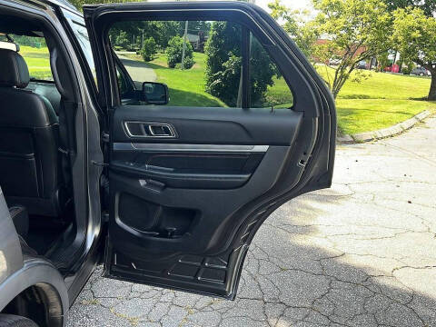 2017 Ford Explorer Sport
