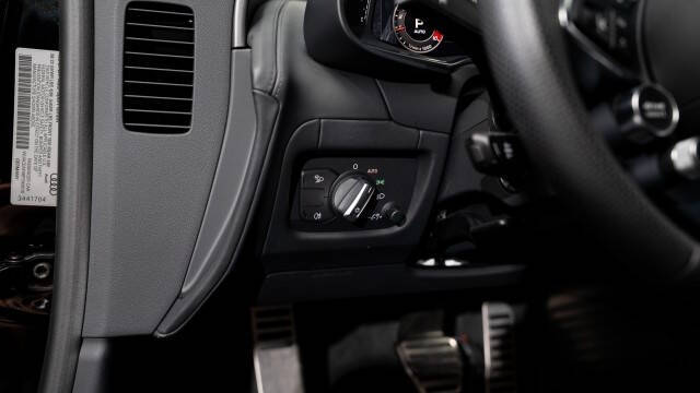2023 Audi R8 5.2 V10 performance
