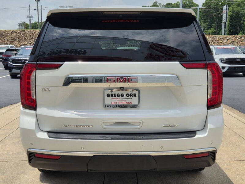 2022 GMC Yukon SLT