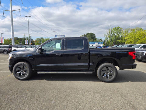 2025 Ford F-150 Lightning Lariat