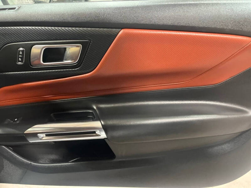 2024 Ford Mustang EcoBoost Premium